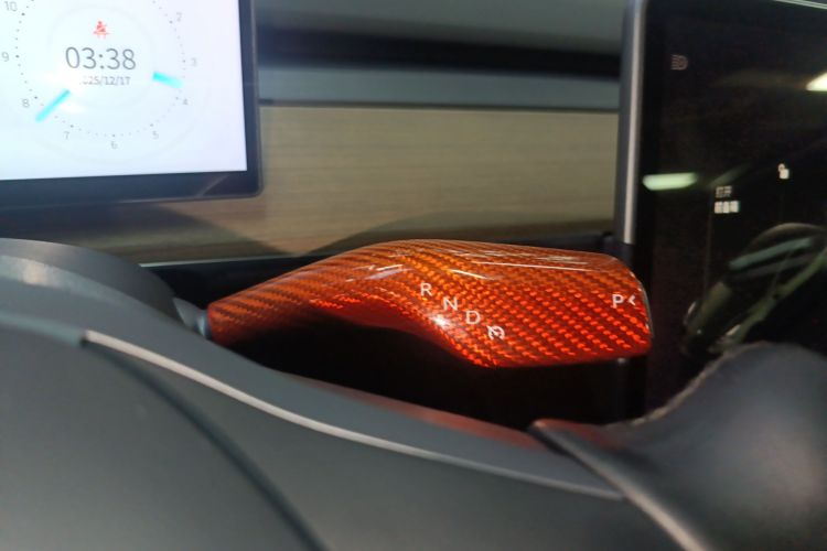 特斯拉 Model Y 2021款 Performance高性能全轮驱动版局部细节18