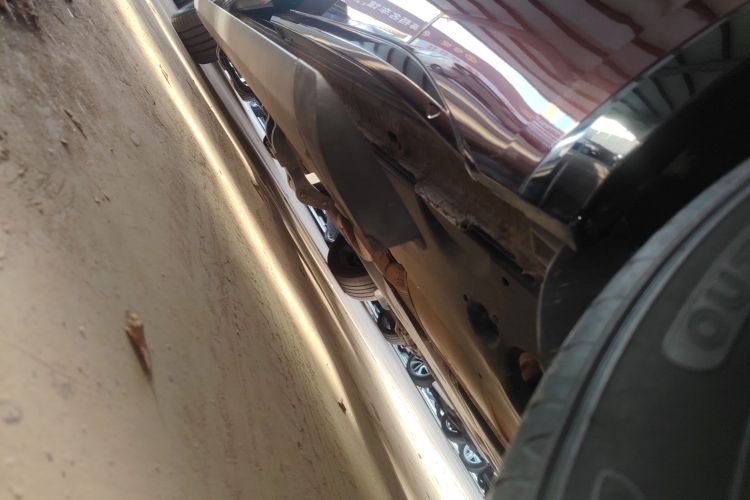 大众 威然 2022款 380TSI 尊驰版局部细节9002