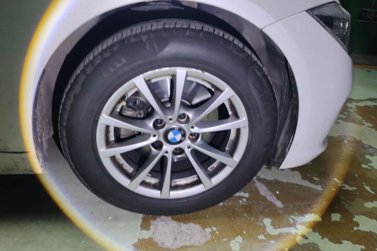 宝马3系 2016款 316i 时尚型车身外观6007