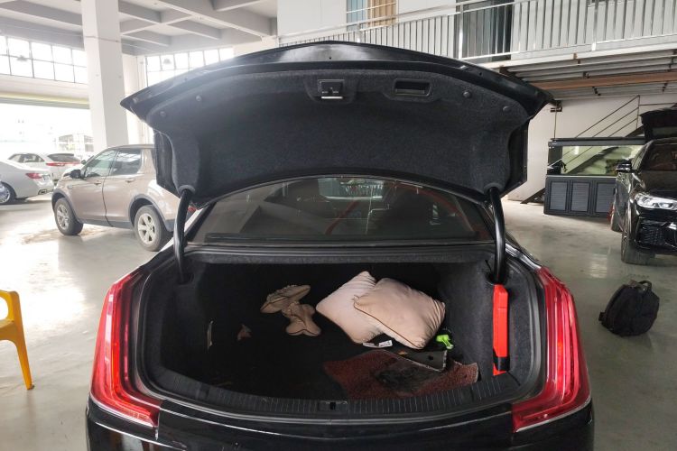 凯迪拉克XTS 2018款 28T 技术型局部细节23