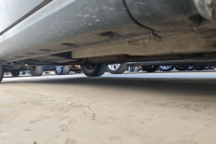 铃木 天语 SX4 2013款 酷锐 1.6L 自动20周年3G智能版局部细节9001