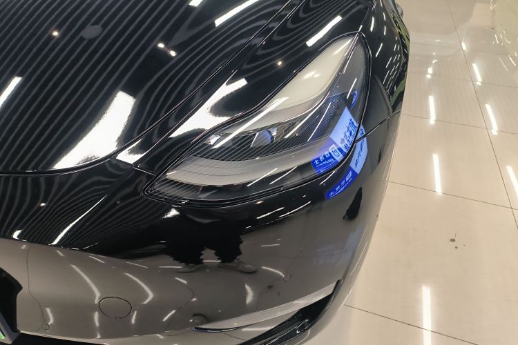 特斯拉 Model Y 2021款 标准续航后驱版局部细节36