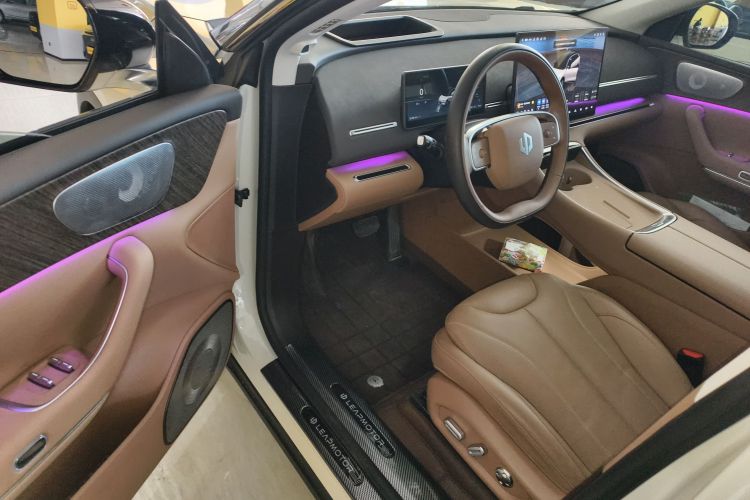 零跑汽车 零跑C11 2026款 纯电 640激光雷达智尊版中控内饰7003