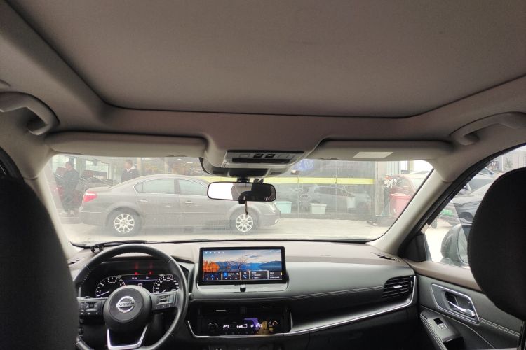 日产 奇骏 2021款 VC-Turbo 300 CVT 2WD豪华版中控内饰22