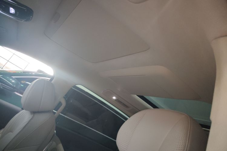 岚图汽车 岚图梦想家 2025款 PHEV 四驱旗舰鲲鹏版局部细节22