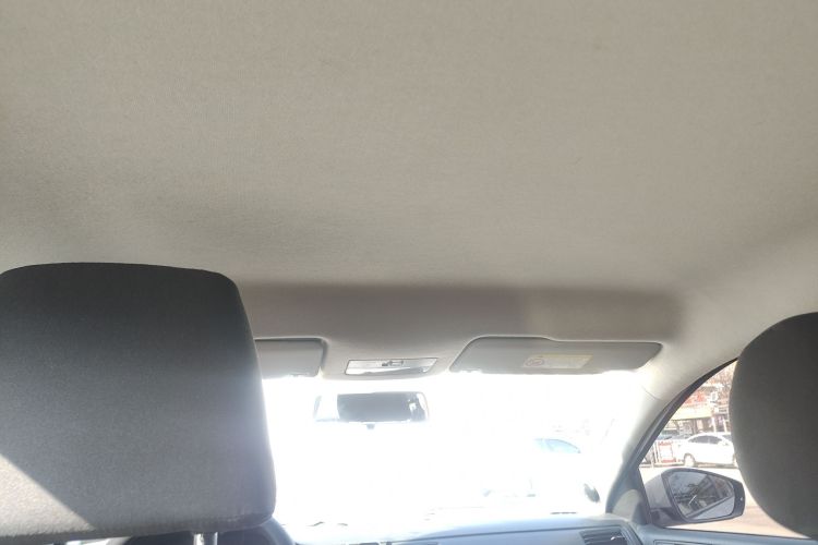 大众 桑塔纳 2017款 浩纳 1.6L 自动风尚版中控内饰22