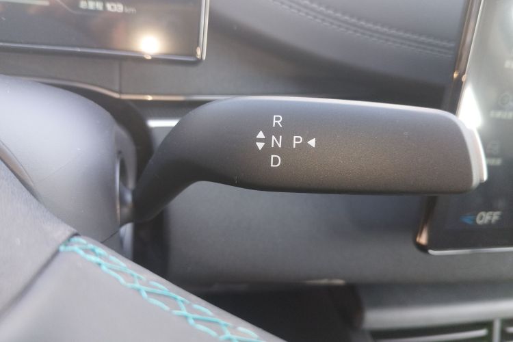 比亚迪 海豹06新能源 2026款 DM-i 超享版 128KM豪华版中控内饰18