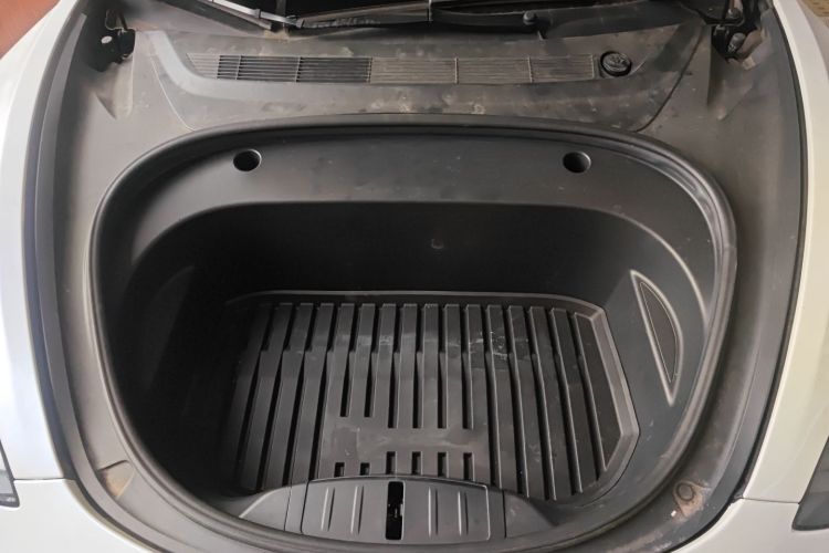 特斯拉 Model 3 2022款 后轮驱动版局部细节24