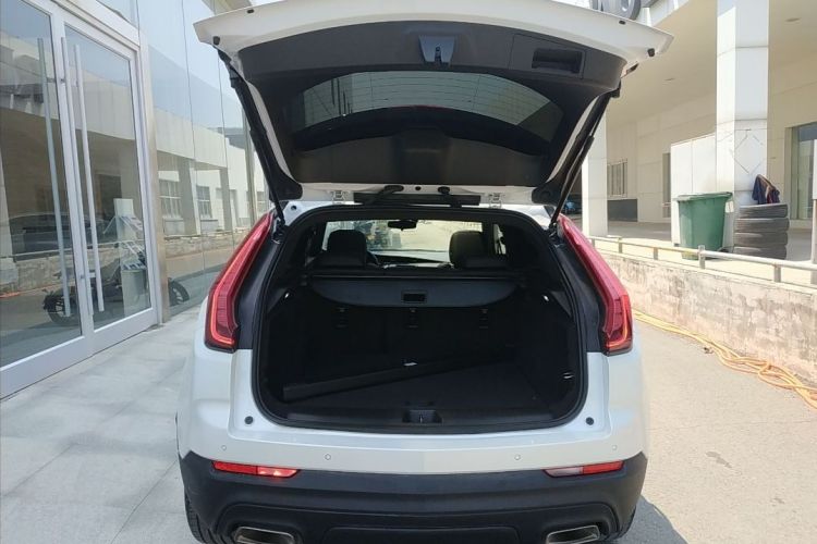 凯迪拉克XT4 2022款 28T 两驱风尚型局部细节23