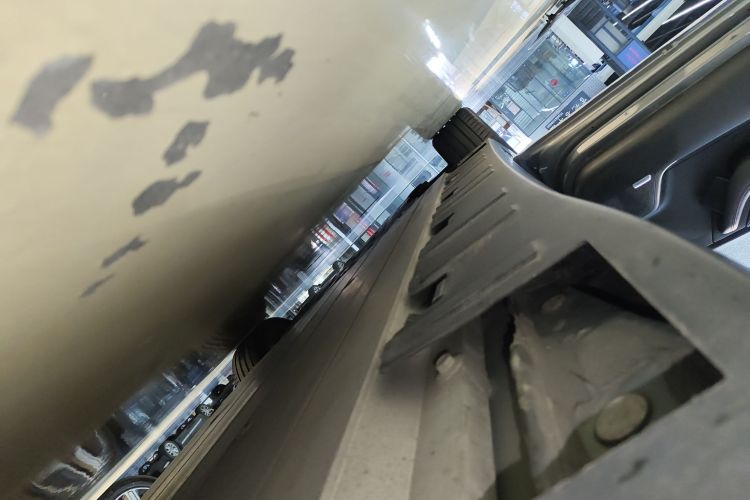 小鹏P7 2022款 586G局部细节9002