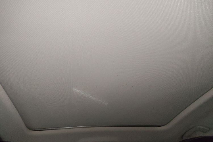 红旗HS5 2019款 2.0T 智联旗享版中控内饰22