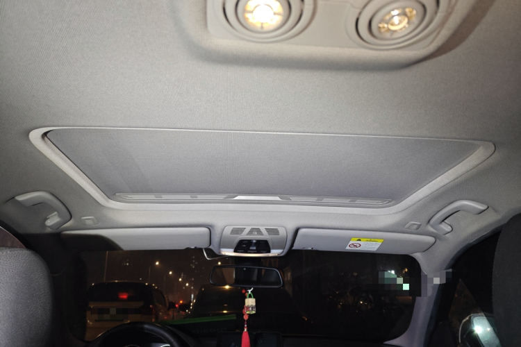 宝马3系 2017款 320Li 豪华设计套装中控内饰22