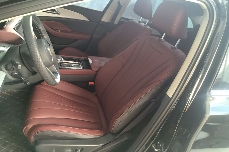 红旗H5 2024款 1.5T DCT智联旗韵版中控内饰19