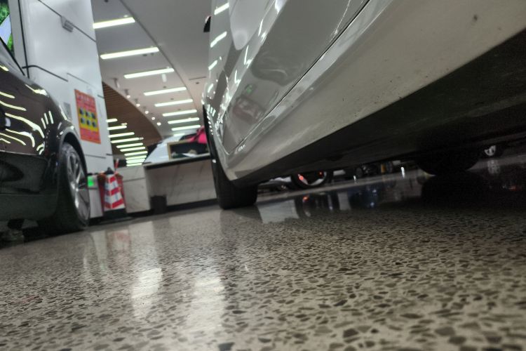 特斯拉 Model 3 2025款 后轮驱动版局部细节9001