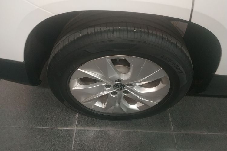 大众 途岳 2023款 300TSI 两驱新月版车身外观6003