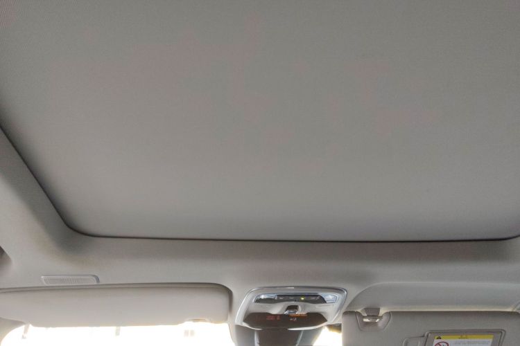 领克01 2017款 2.0T 两驱型版局部细节22