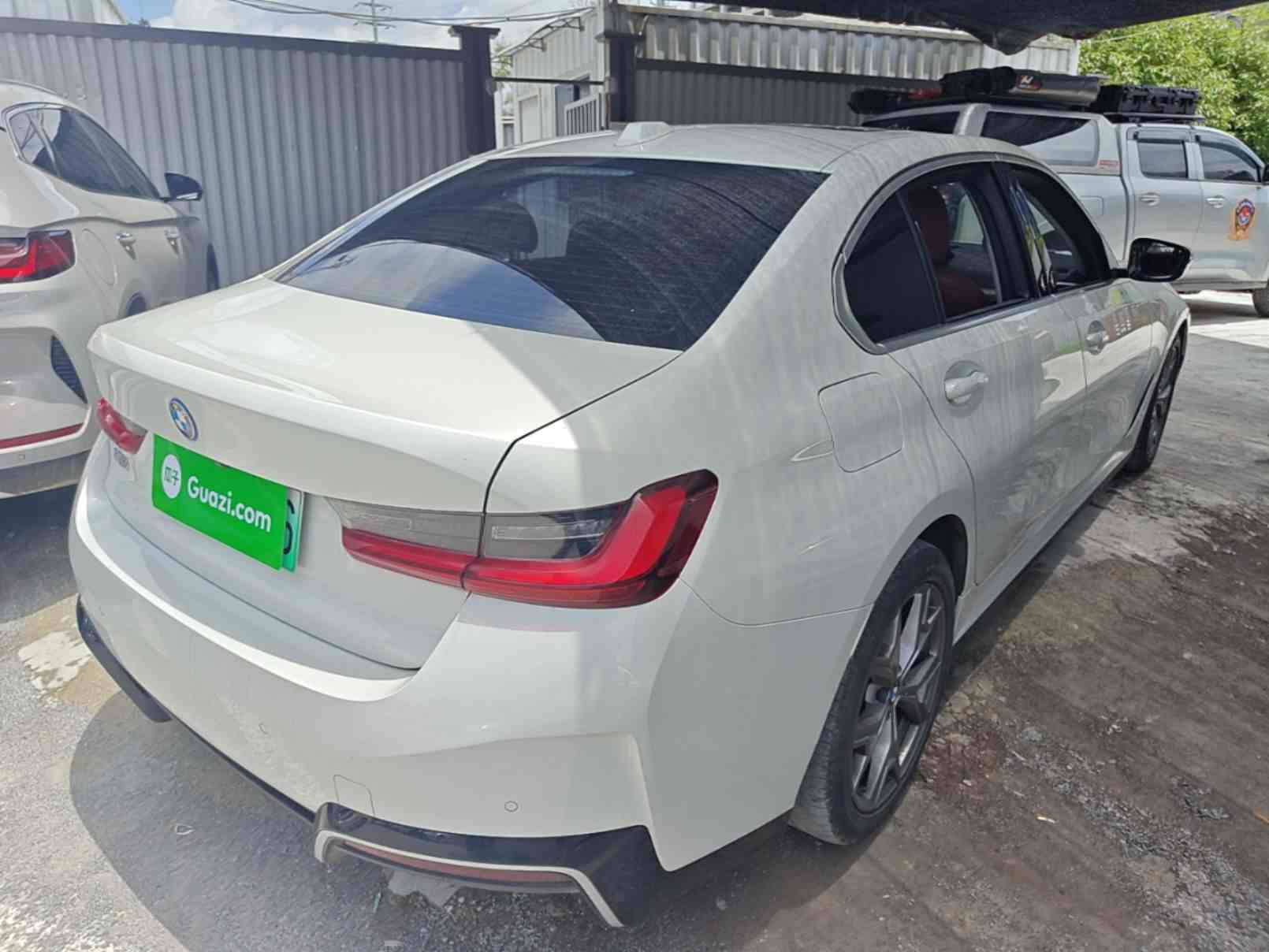 宝马i3 2024款 eDrive 35 L(4)
