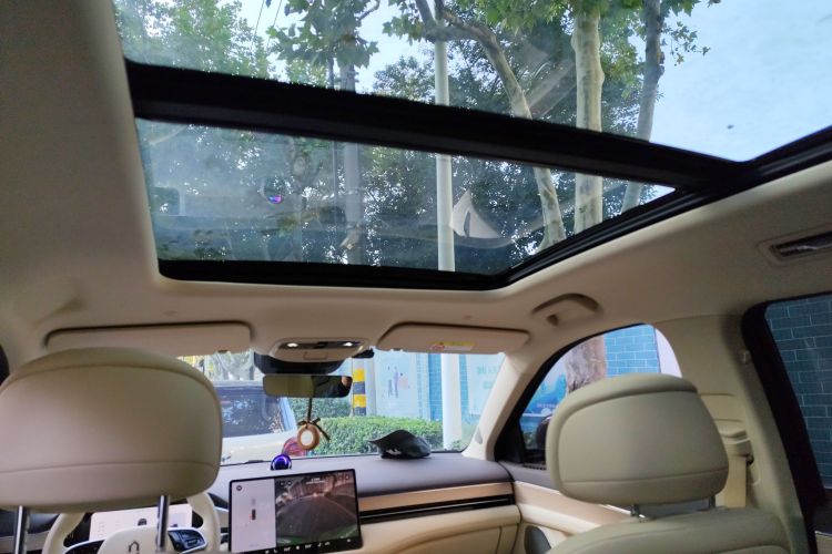 鸿蒙智行 问界M7 2024款 1.5T 智驾后驱Pro版 6座 三元锂电池中控内饰22