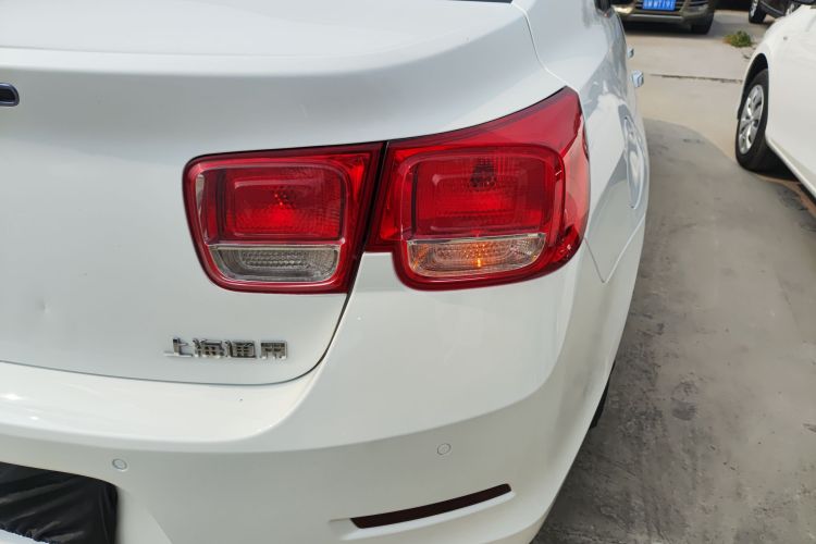 雪佛兰 迈锐宝 2014款 1.6T 自动舒适版车身外观9