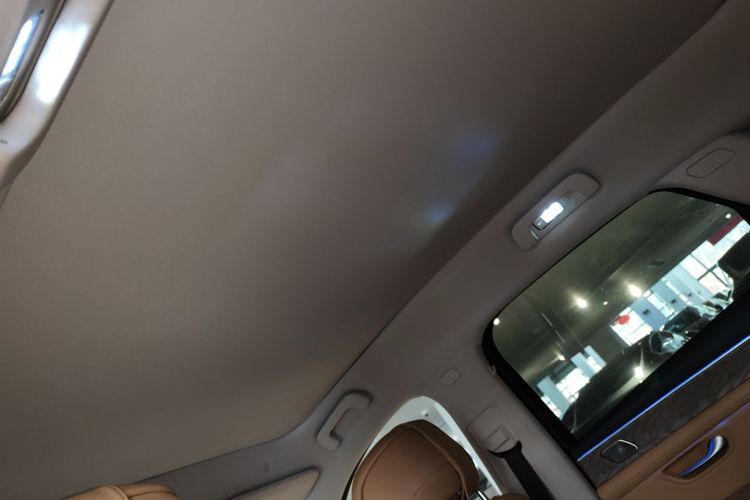 鸿蒙智行 问界M5 2022款 增程四驱至臻版中控内饰22