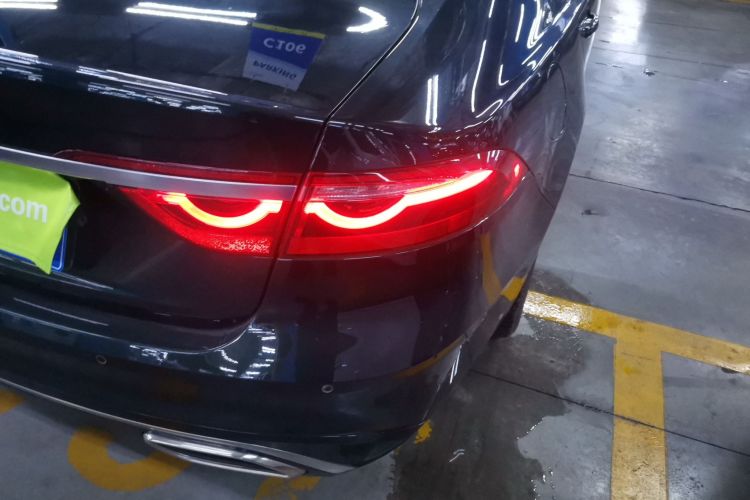 捷豹XFL 2023款 XFL 2.0T P200 两驱精英豪华版车身外观6006