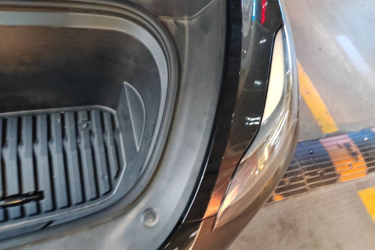 特斯拉 Model Y 2022款 改款 长续航全轮驱动版机舱底盘26