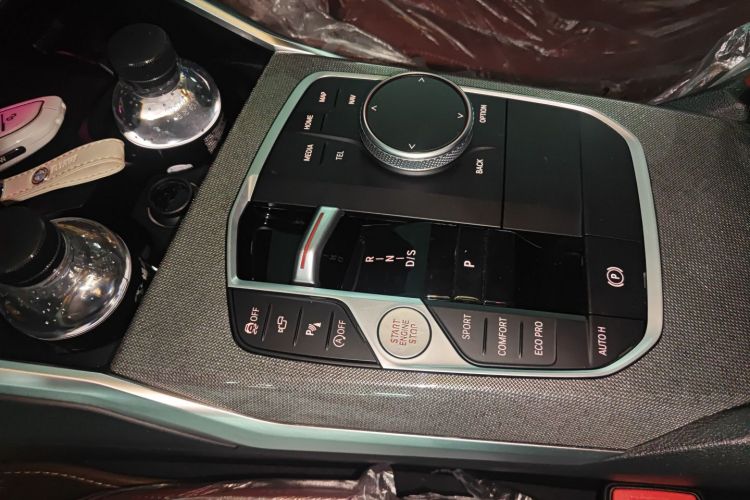 宝马4系 2023款 430i Gran Coupe M运动曜夜套装局部细节18