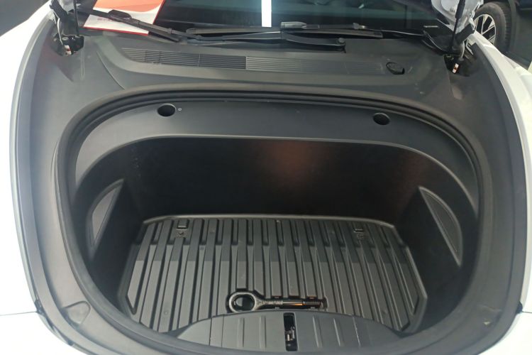 特斯拉 Model 3 2021款 标准续航后驱升级版局部细节24