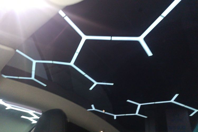 特斯拉 Model Y 2021款 标准续航后驱版局部细节22