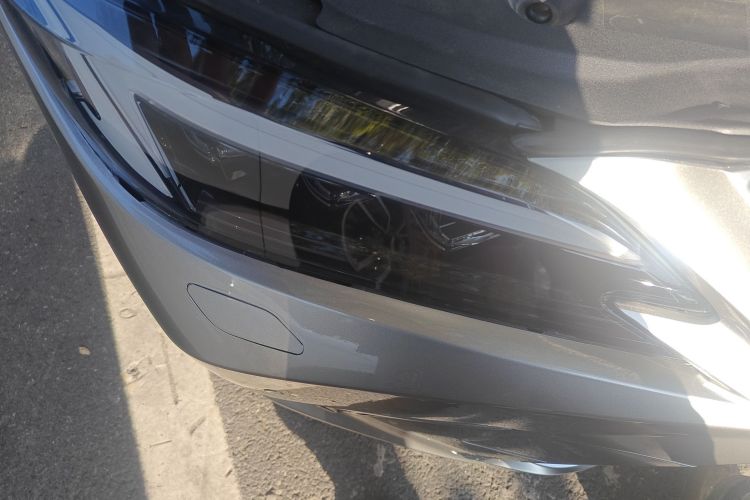 雷克萨斯ES 2025款 200 臻享版车身外观8