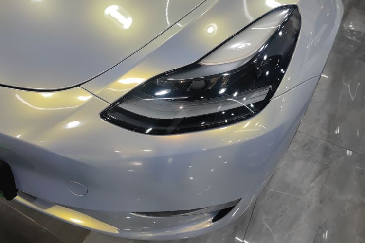 特斯拉 Model Y 2021款 标准续航后驱版局部细节36