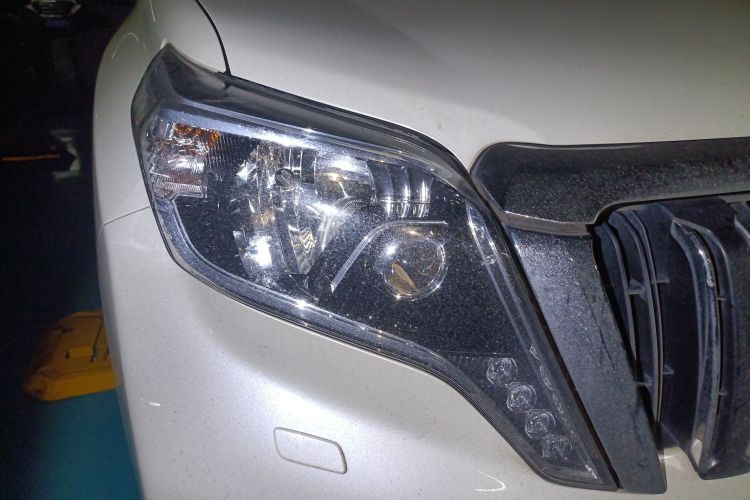 丰田 普拉多 2016款 2.7L 自动豪华版车身外观8