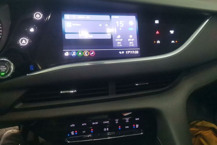 别克 昂科旗 2022款 652T 两驱尊贵型 7座中控内饰16