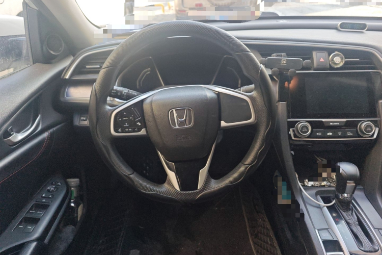 本田 思域 2016款 220TURBO CVT豪华版中控内饰13