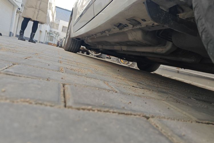 日产 天籁 2014款 2.0L XL Upper科技版局部细节9003