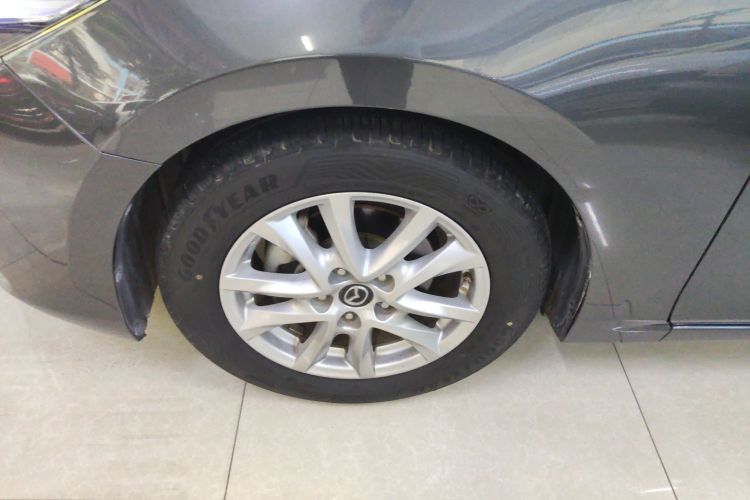 马自达3 昂克赛拉 2017款 三厢 1.5L 自动舒适型 国VI车身外观6002