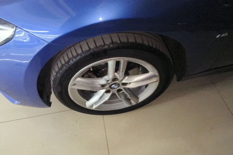 宝马1系 2020款 120i M运动套装车身外观6007