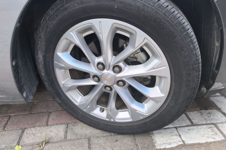 雪佛兰 科鲁泽 2023款 1.5L 双离合WOW惠享版车身外观6002