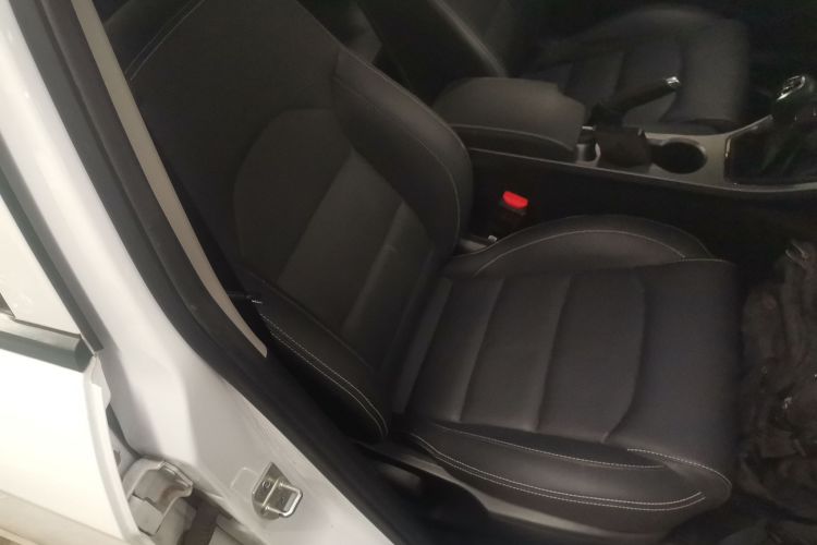 吉利汽车 帝豪 2020款 1.5L 手动舒适型局部细节41