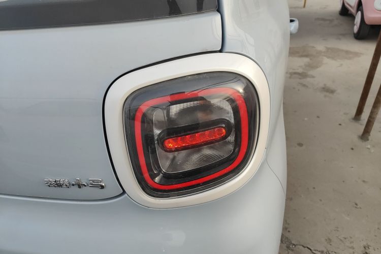 奔腾小马 2026款 222km 萌趣马 Plus车身外观9