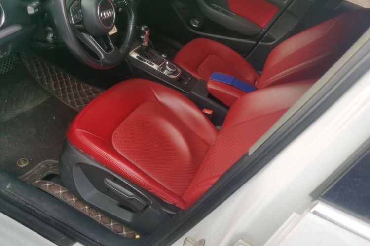 奥迪A3 2020款 Limousine 35 TFSI 进取型 国V中控内饰19