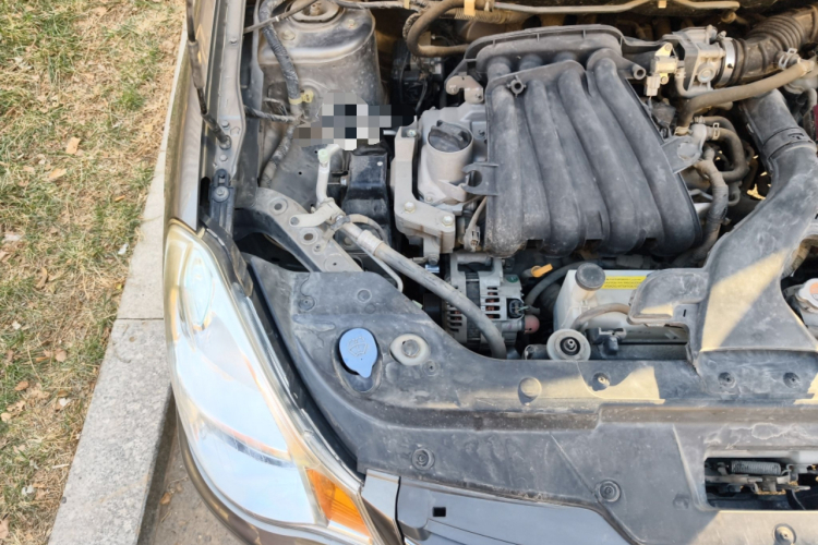 日产 轩逸 2012款 经典 1.6XE 手动舒适版局部细节9006