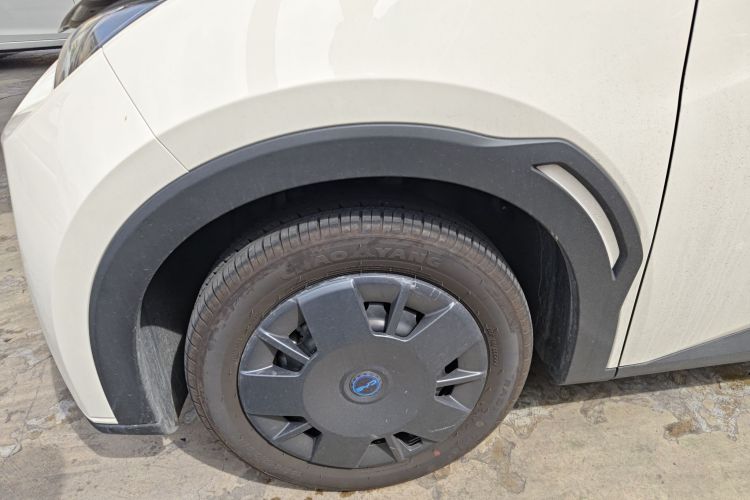 比亚迪 海鸥 2025款 305km 活力版车身外观35