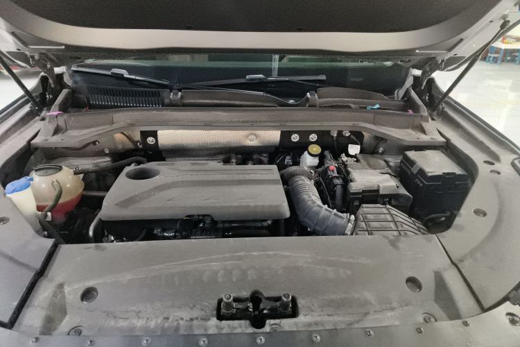 奇瑞 瑞虎8 L 2024款 2.0T 两驱尊贵版 5座局部细节24