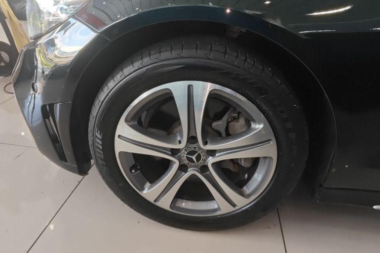 奔驰C级 2019款 C 260 L 运动版车身外观6007