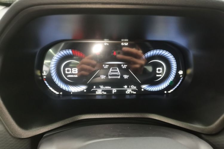 吉利汽车 帝豪 2025款 第4代 1.5L CVT尊贵型中控内饰14