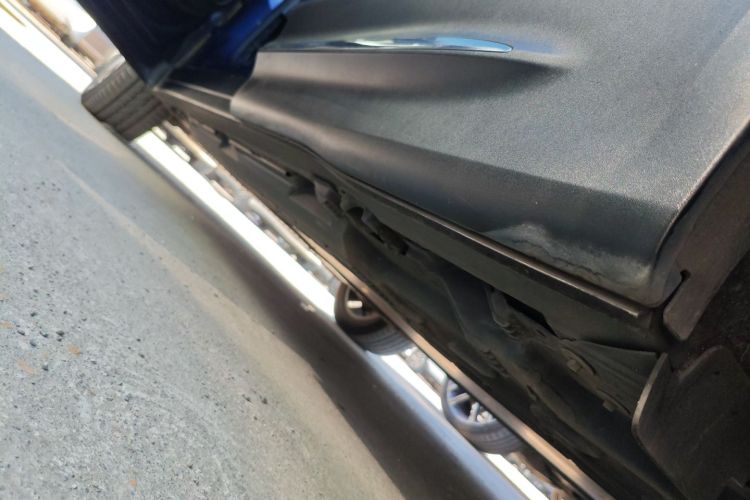 奔驰EQB 2022款 EQB 260局部细节9002