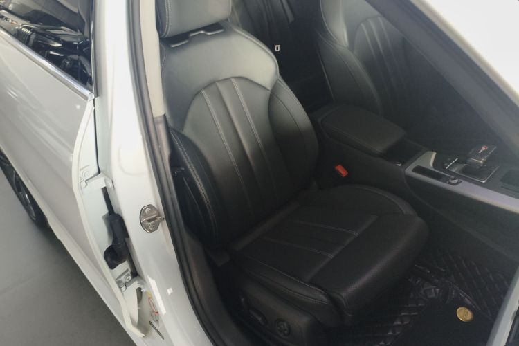 奥迪A4L 2023款 40 TFSI 时尚动感型局部细节41