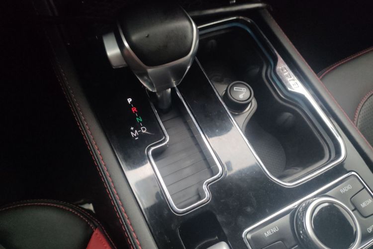 北京越野 北京BJ40 2021款 2.3T 自动四驱刀锋英雄版至尊型局部细节18