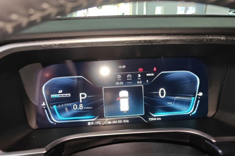 北京BJ40 2021款 2.0D 自动四驱刀锋英雄版侠客型中控内饰14